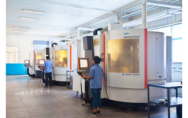 五軸加工生產線